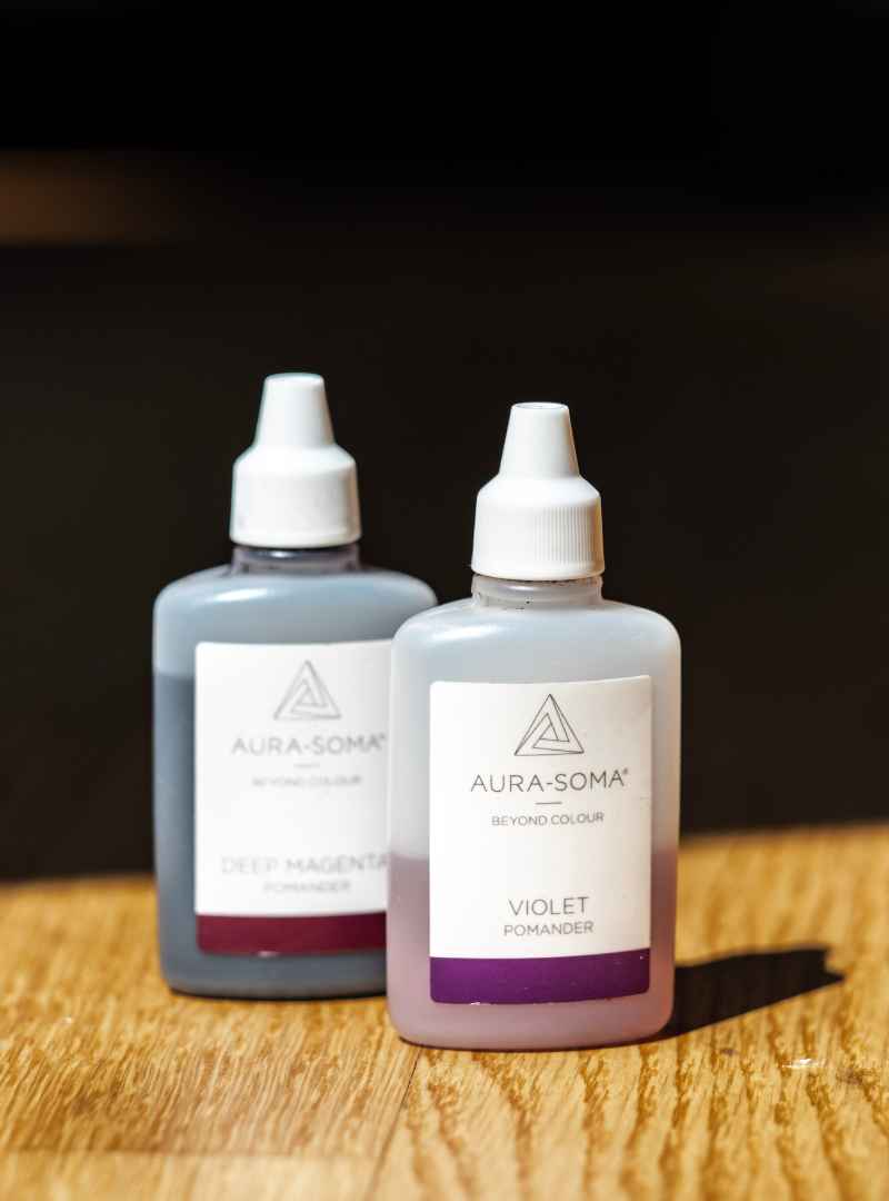 Produkte und Atmosphäre einer Kashmiri Tantra Massage